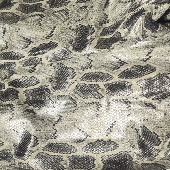 NWT Commando snake faux leather flare pants - Picture 7 of 11